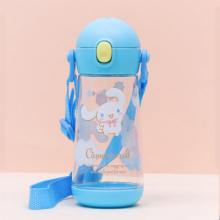시나모롤 더보틀 원터치 어깨끈 트라이탄 물통 470ml