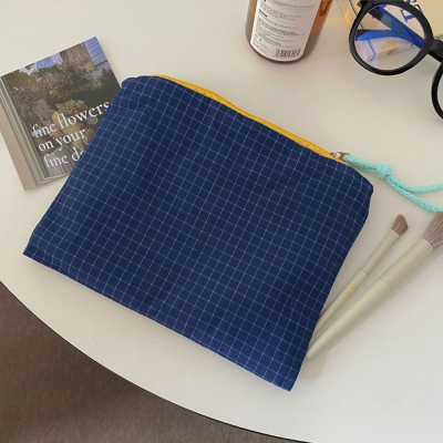 브리스크스트일 모던 체크 파우치