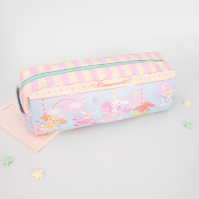 시나모롤 회전목마 사각파우치